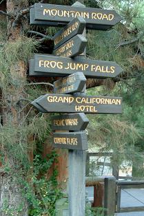 Disneys California Adventure Directory Pole Sign